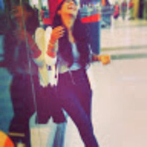 Meet your Posher, Jeslin